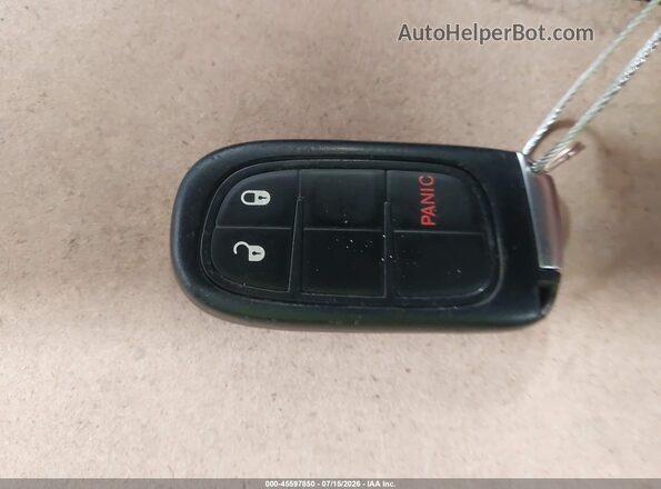 1C4PJMBB7JD580181 2018 JEEP CHEROKEE Gray Вид панелі приладів