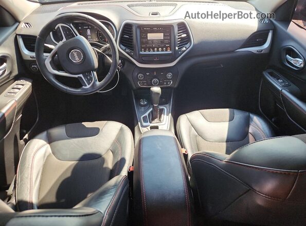 1C4PJMBB8GW266987 2016 JEEP CHEROKEE Черный Вид панели приборов