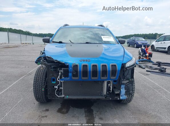 1C4PJMBB8HW599515 2017 JEEP CHEROKEE Синий Вид задней части салона