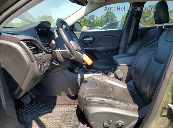 1C4PJMBN2KD152952 2019 JEEP CHEROKEE Green Vista interior delantera
