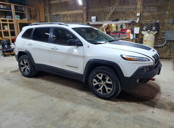 1C4PJMBS0HW558084 2017 JEEP CHEROKEE White Передня права чверть