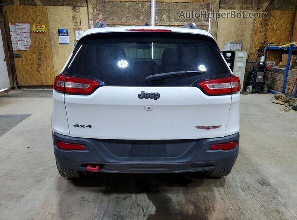 1C4PJMBS0HW558084 2017 JEEP CHEROKEE White Вид ззаду