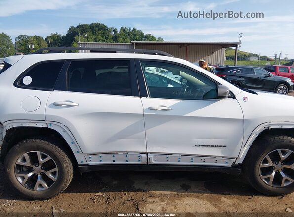 1C4PJMBS1GW156119 2016 JEEP CHEROKEE Белый Панорамный вид салона 360°