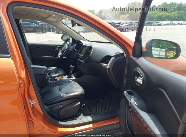 1C4PJMBS4GW155627 2016 JEEP CHEROKEE Orange Սալոնի դիմացի տեսք