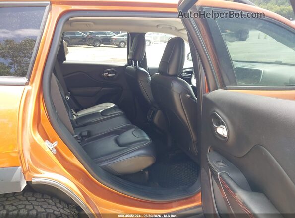 1C4PJMBS4GW155627 2016 JEEP CHEROKEE Orange VIN կոդի պիտակի տեսք