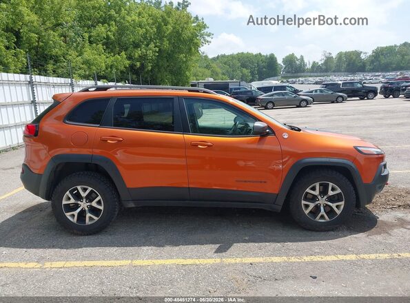 1C4PJMBS4GW155627 2016 JEEP CHEROKEE Orange Սալոնի հետևի տեսք