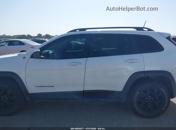 1C4PJMBS4HW503993 2017 JEEP CHEROKEE Белый Панорамный вид салона 360°