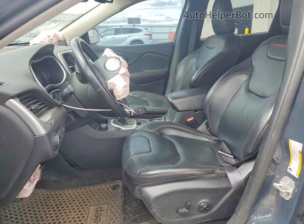 1C4PJMBS9GW224599 2016 JEEP CHEROKEE Charcoal Вид салону спереду
