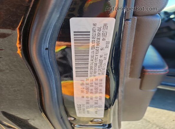 1C4PJMBS9HW568287 2017 JEEP CHEROKEE Черный Вид подкапотного пространства