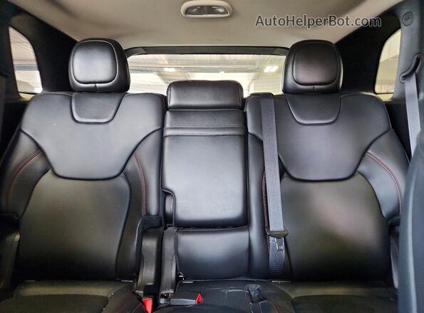 1C4PJMBSXGW183786 2016 JEEP CHEROKEE White Vista de los asientos traseros