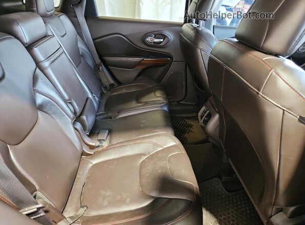 1C4PJMBSXGW247101 2016 JEEP CHEROKEE Black Սալոնի հետևի տեսք