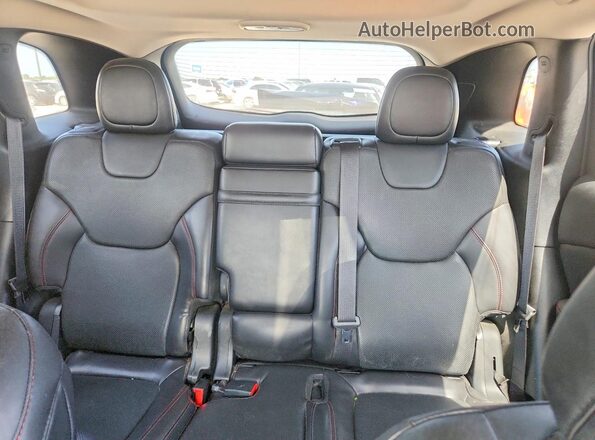 1C4PJMBX3JD571201 2018 JEEP CHEROKEE Black Widok tylnych siedzeń