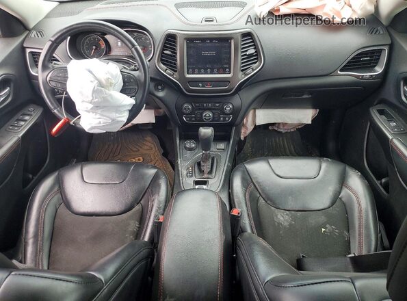 1C4PJMBX3KD199604 2019 JEEP CHEROKEE Black Вид панелі приладів