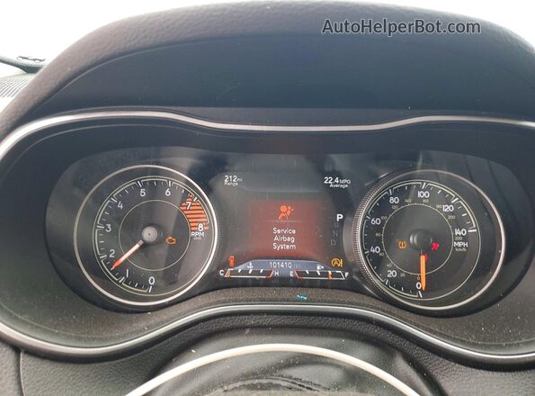 1C4PJMBX3KD199604 2019 JEEP CHEROKEE Black Вид щитка приладів