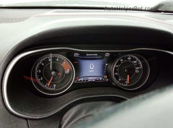 1C4PJMBX3KD355530 2019 JEEP CHEROKEE Silver Vista del cuadro de instrumentos