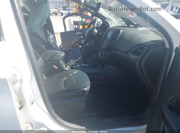 1C4PJMBX4KD311259 2019 JEEP CHEROKEE White Սալոնի դիմացի տեսք