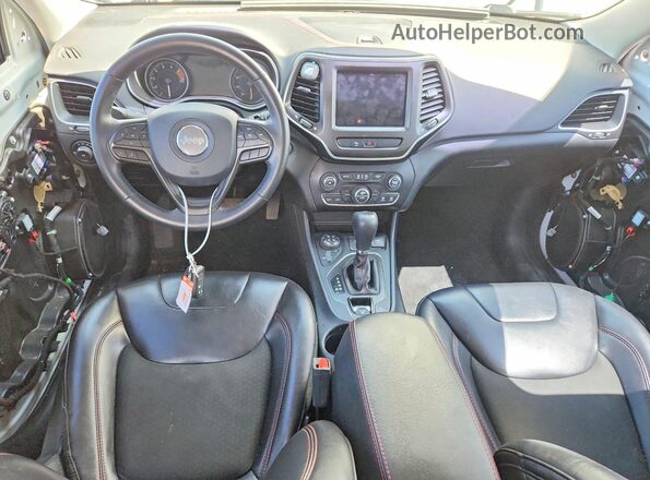 1C4PJMBX4KD361532 2019 JEEP CHEROKEE White Вид панелі приладів