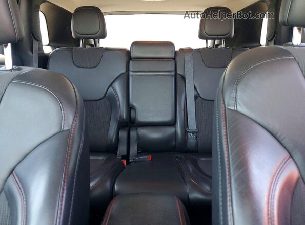 1C4PJMBX5JD551094 2018 JEEP CHEROKEE Charcoal Vista de los asientos traseros