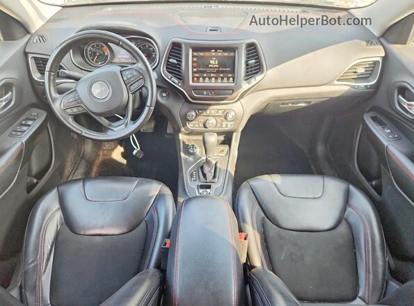 1C4PJMBX5KD153854 2019 JEEP CHEROKEE Gray Вид панелі приладів