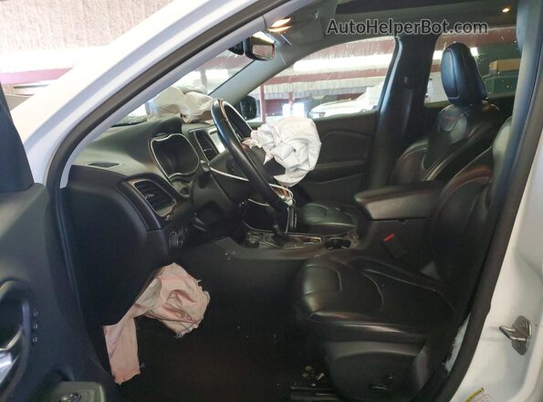 1C4PJMBX6KD210207 2019 JEEP CHEROKEE White წინა სალონის ხედი