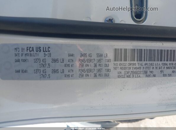 1C4PJMBX6KD311280 2019 JEEP CHEROKEE White ძრავის განყოფილების ხედი