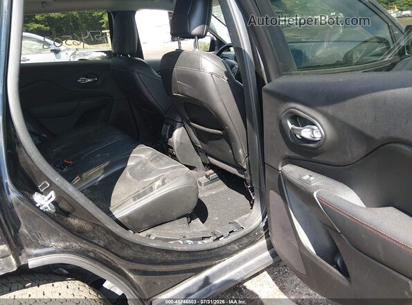1C4PJMBX7LD558390 2020 JEEP CHEROKEE Black Rear seats view