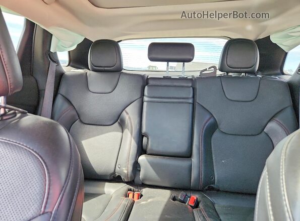 1C4PJMBXXKD379064 2019 JEEP CHEROKEE Blue Вид задніх сидінь