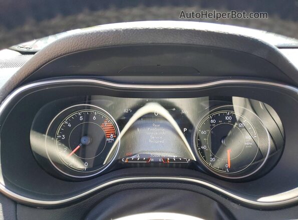 1C4PJMBXXLD562823 2020 JEEP CHEROKEE White ხელსაწყოთა პანელის ხედი
