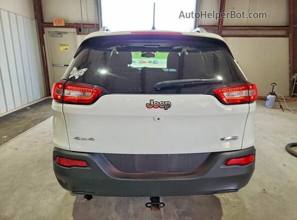 1C4PJMCB0GW132540 2016 JEEP CHEROKEE White Հետևի տեսք
