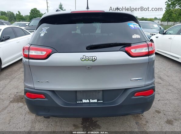 1C4PJMCB0JD559672 2018 JEEP CHEROKEE Gray 