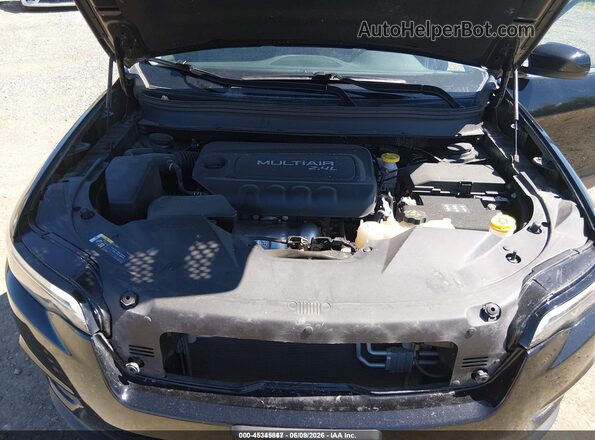 1C4PJMCB0KD153683 2019 JEEP CHEROKEE Black Widok z tyłu