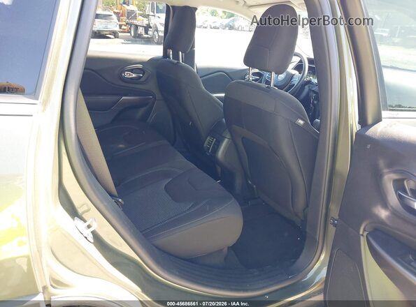 1C4PJMCB0KD343631 2019 JEEP CHEROKEE Green Vista de la etiqueta del VIN