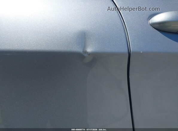 1C4PJMCB0KD429912 2019 JEEP CHEROKEE Silver უკანა სალონის ხედი