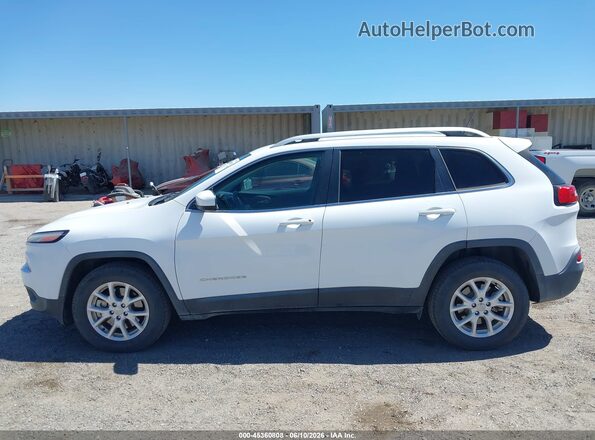 1C4PJMCB1JD528639 2018 JEEP CHEROKEE White 