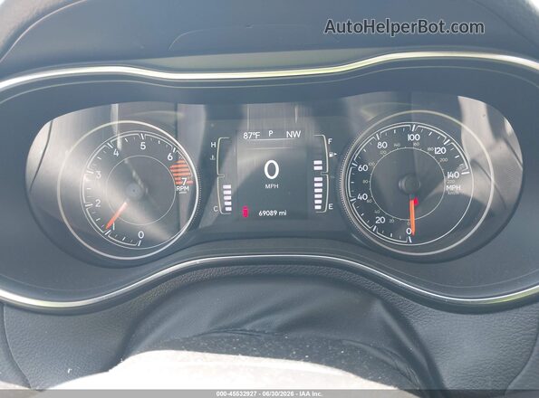 1C4PJMCB1KD429966 2019 JEEP CHEROKEE White უკანა სავარძლების ხედი