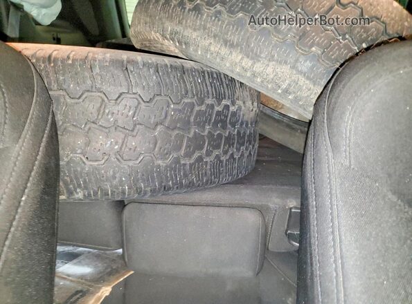 1C4PJMCB2LD576136 2020 JEEP CHEROKEE Black Вид задніх сидінь