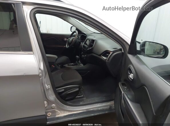 1C4PJMCB3KD440449 2019 JEEP CHEROKEE Silver Սալոնի դիմացի տեսք