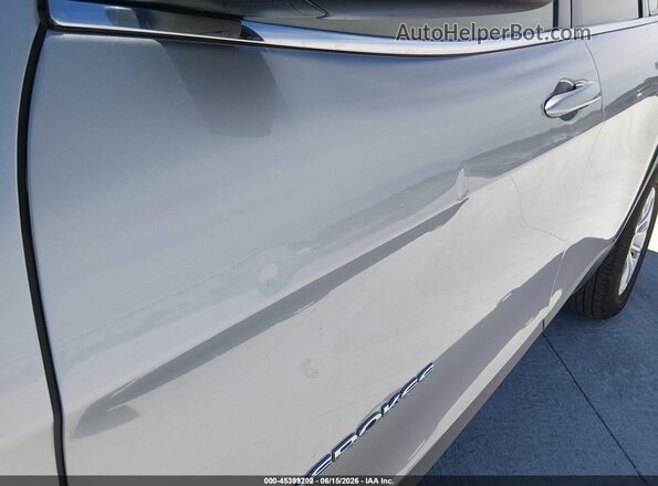 1C4PJMCB3KD449460 2019 JEEP CHEROKEE Silver Դիմացի տեսք