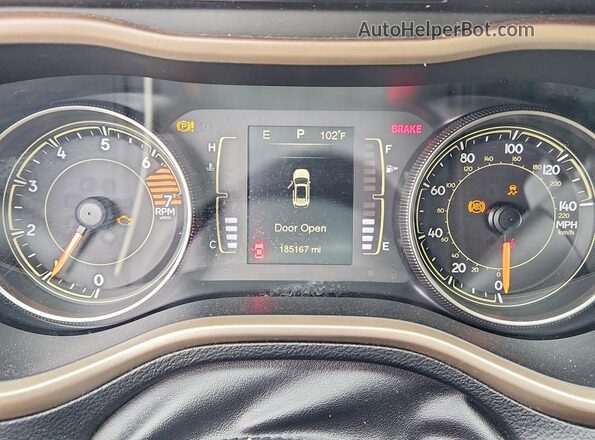 1C4PJMCB4GW259596 2016 JEEP CHEROKEE Black ხელსაწყოთა პანელის ხედი