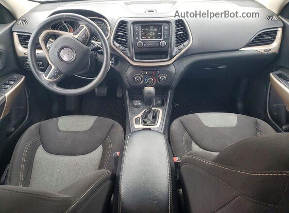 1C4PJMCB4JD578676 2018 JEEP CHEROKEE White Widok deski rozdzielczej