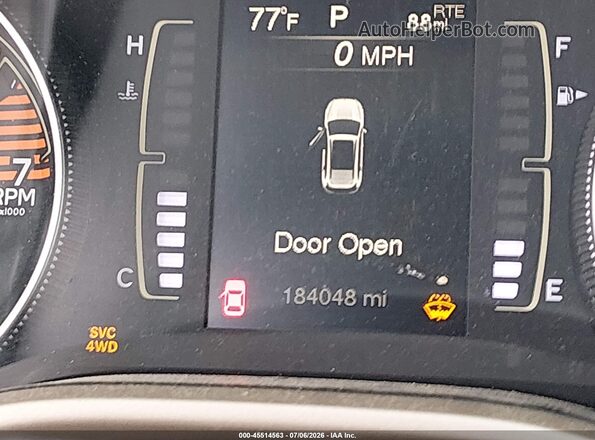 1C4PJMCB4JD586065 2018 JEEP CHEROKEE Black 