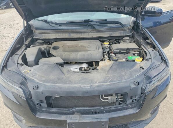 1C4PJMCB4LD650379 2020 JEEP CHEROKEE Black Engine compartment view