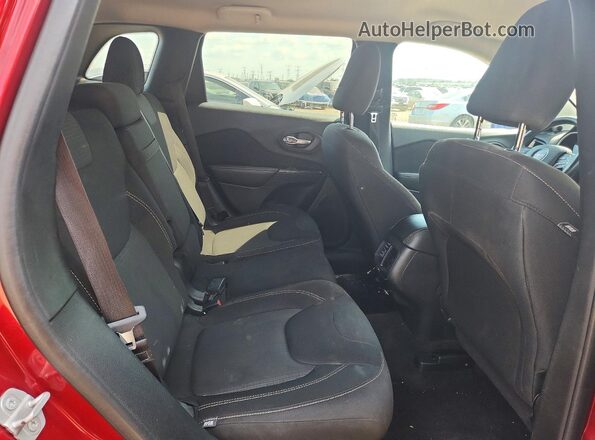 1C4PJMCB5GW327419 2016 JEEP CHEROKEE Red Rear seats view