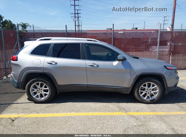 1C4PJMCB5JD528529 2018 JEEP CHEROKEE Gray უკანა სალონის ხედი