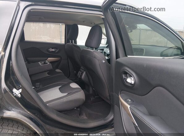 1C4PJMCB5JD535352 2018 JEEP CHEROKEE Black VIN կոդի պիտակի տեսք