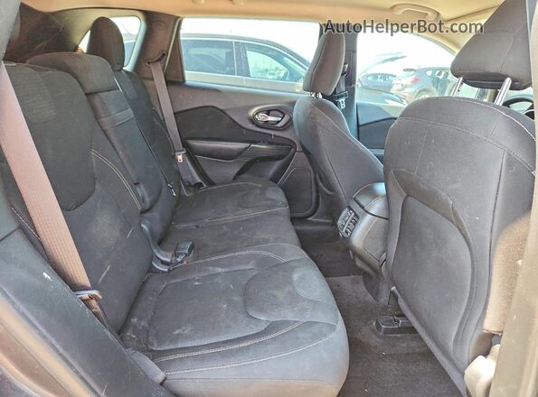 1C4PJMCB6GW241973 2016 JEEP CHEROKEE Gray Vista de los asientos traseros