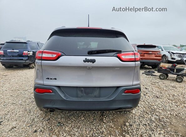 1C4PJMCB6JD515322 2018 JEEP CHEROKEE Gray Widok z tyłu
