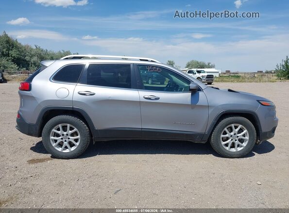 1C4PJMCB7HD213998 2017 JEEP CHEROKEE Серебряный Панорамный вид салона 360°