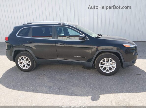 1C4PJMCB7JD528421 2018 JEEP CHEROKEE Черный Вид задней части салона