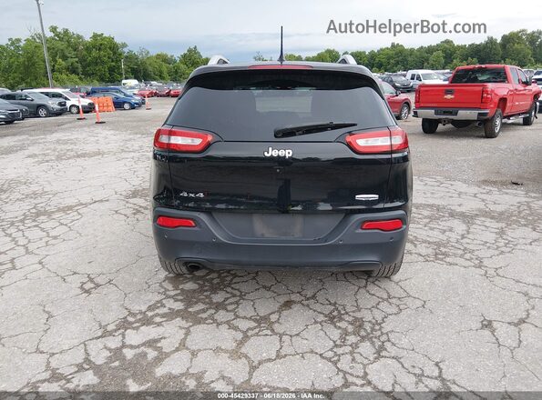 1C4PJMCB7JD528449 2018 JEEP CHEROKEE Black 
